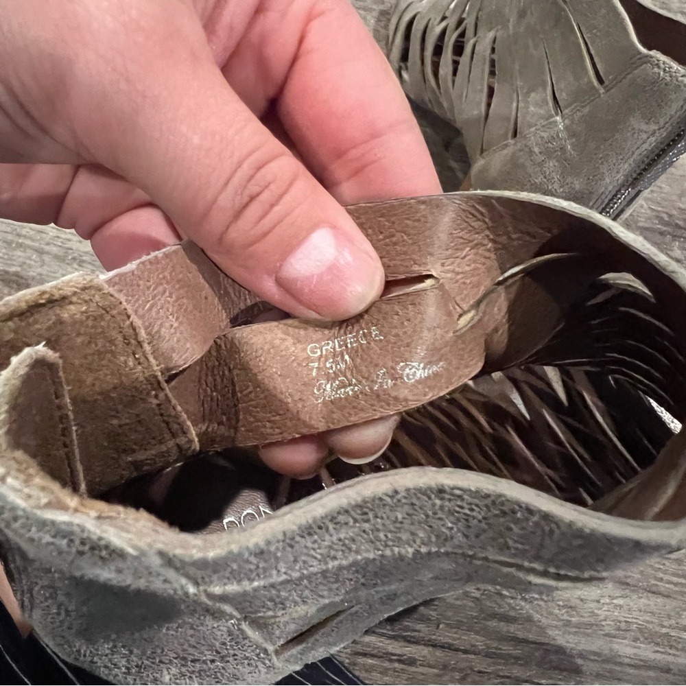 DONALD J PLINER Greece Leather Peep Toe Sandals / Bootie - Picture 6 of 7